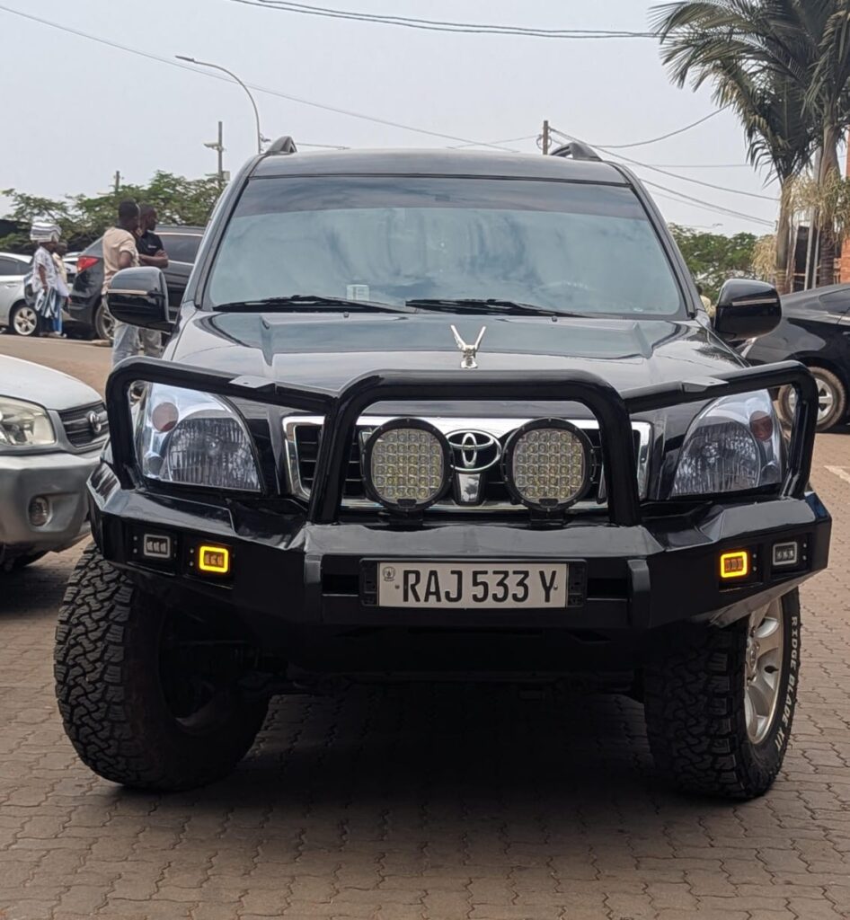 Uganda car rental from Rwanda for self drive